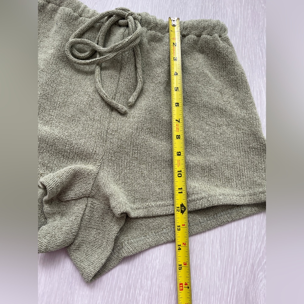 SABO cozy Knit Women's Shorts in Olive Green Size L - Picture 6 of 13